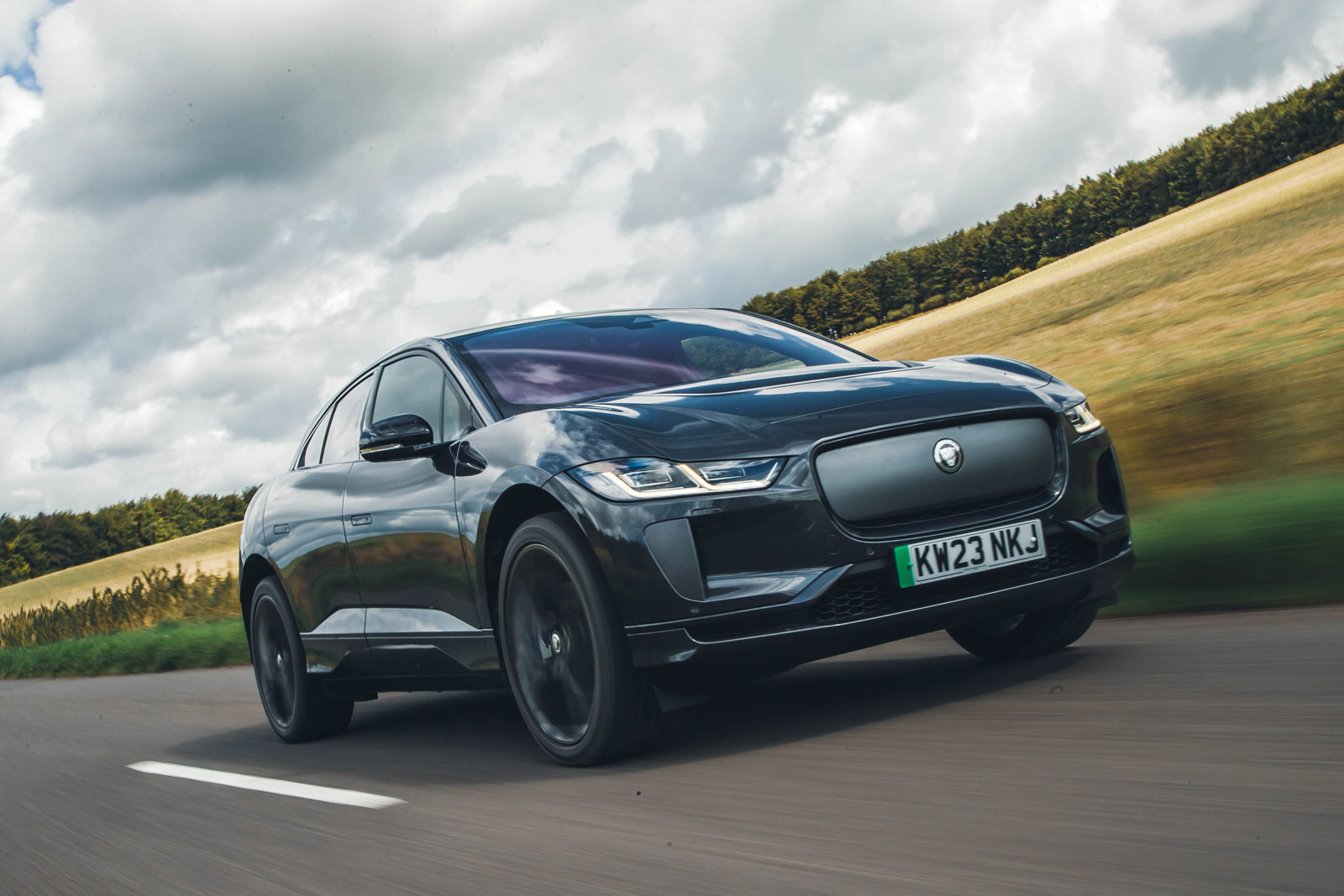 01 Jaguar i Pace Sport 400 RT 2023 front driving