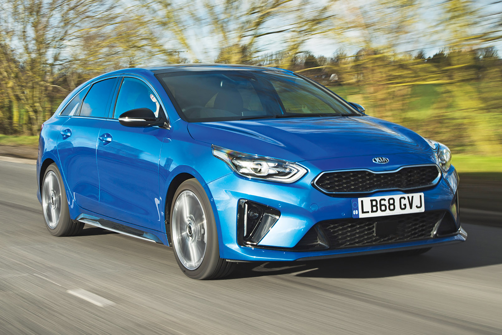 Kia Proceed GT-Line 2019 road test review - hero front