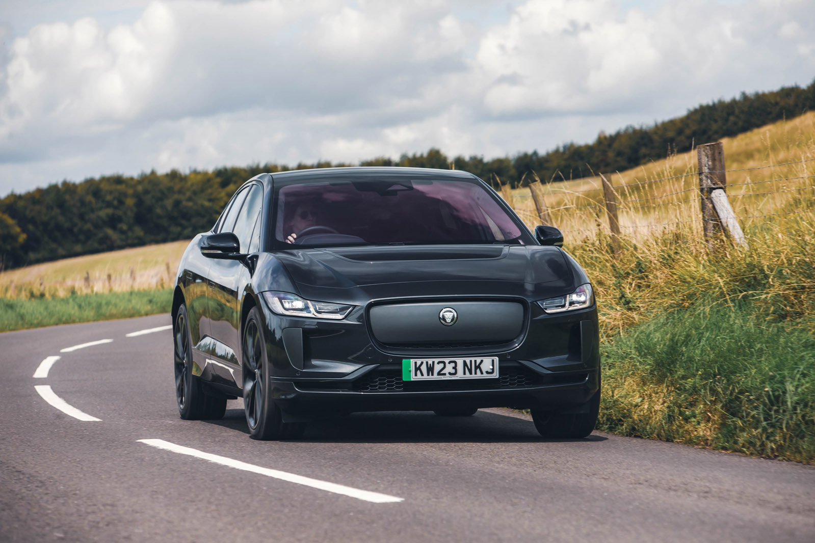 18 Jaguar i Pace Sport 400 RT 2023 front cornering