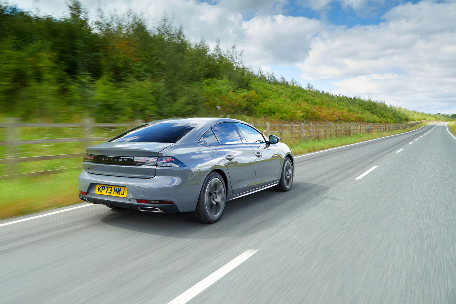 2 peugeot 508 rear driving