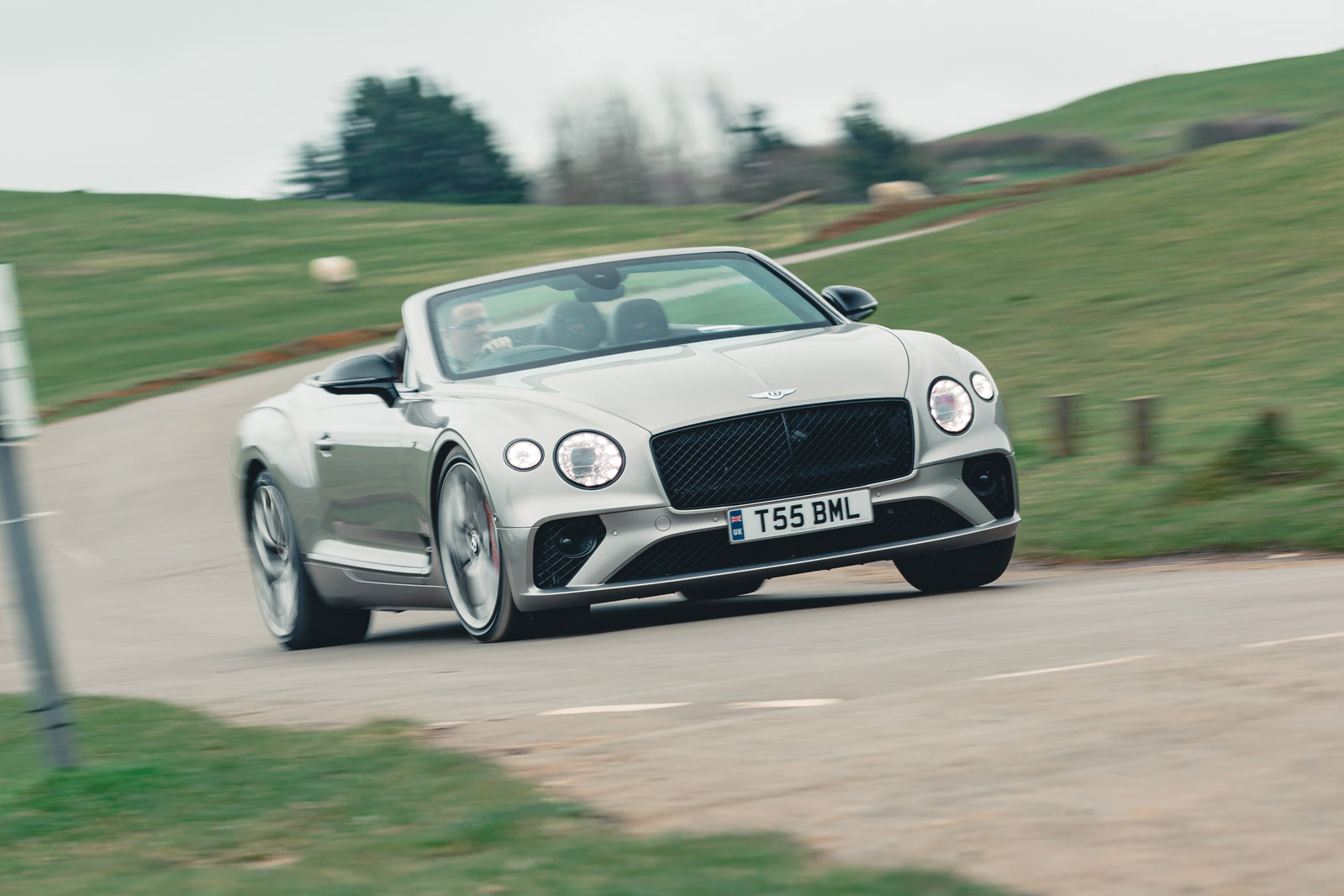 20 Bentley Continental GTC convertible RT 2023 front cornering