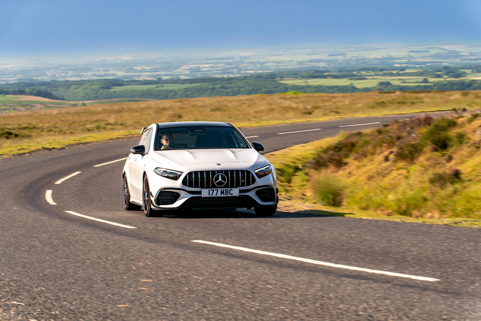 21 Mercedes AMG A45 S RT 2023 front cornering