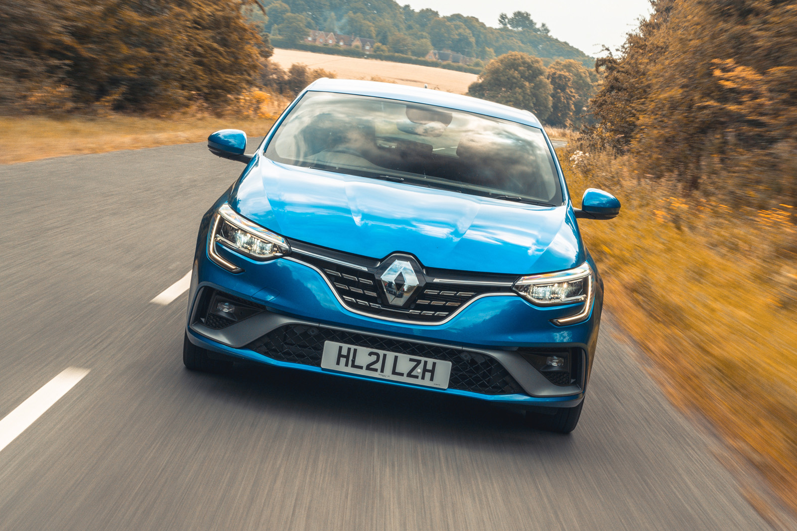 23 Renault Megane E Tech PHEV road test 2021 on road nose