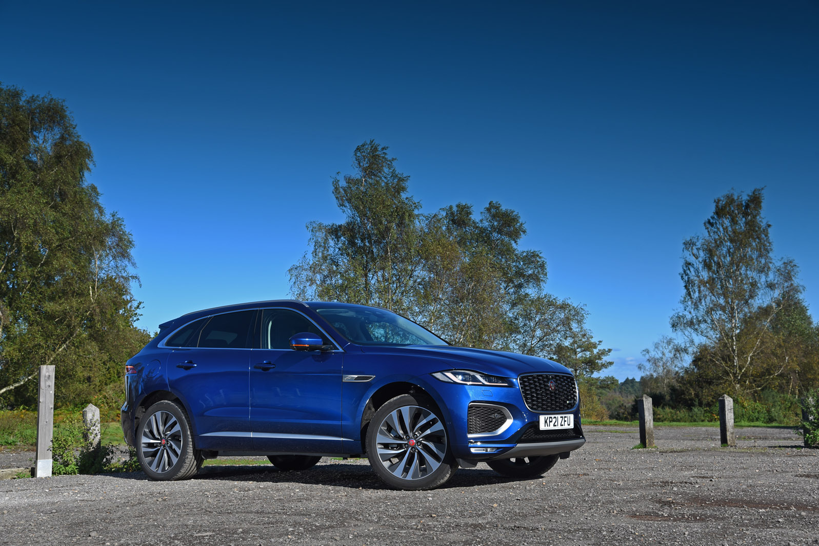 26 Jaguar F Pace P400e 2021 road test review static