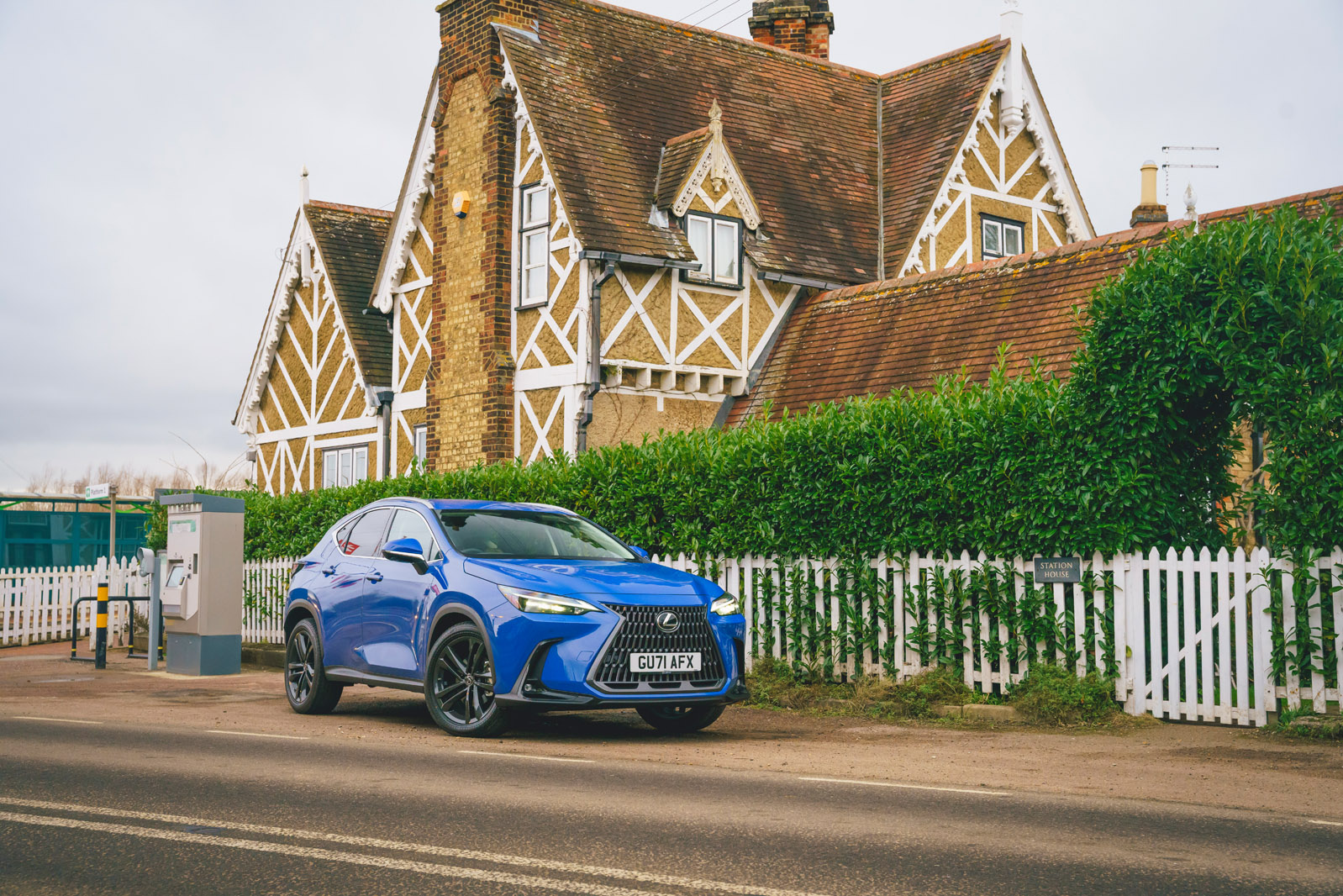 26 Lexus NX 2022 road test review static