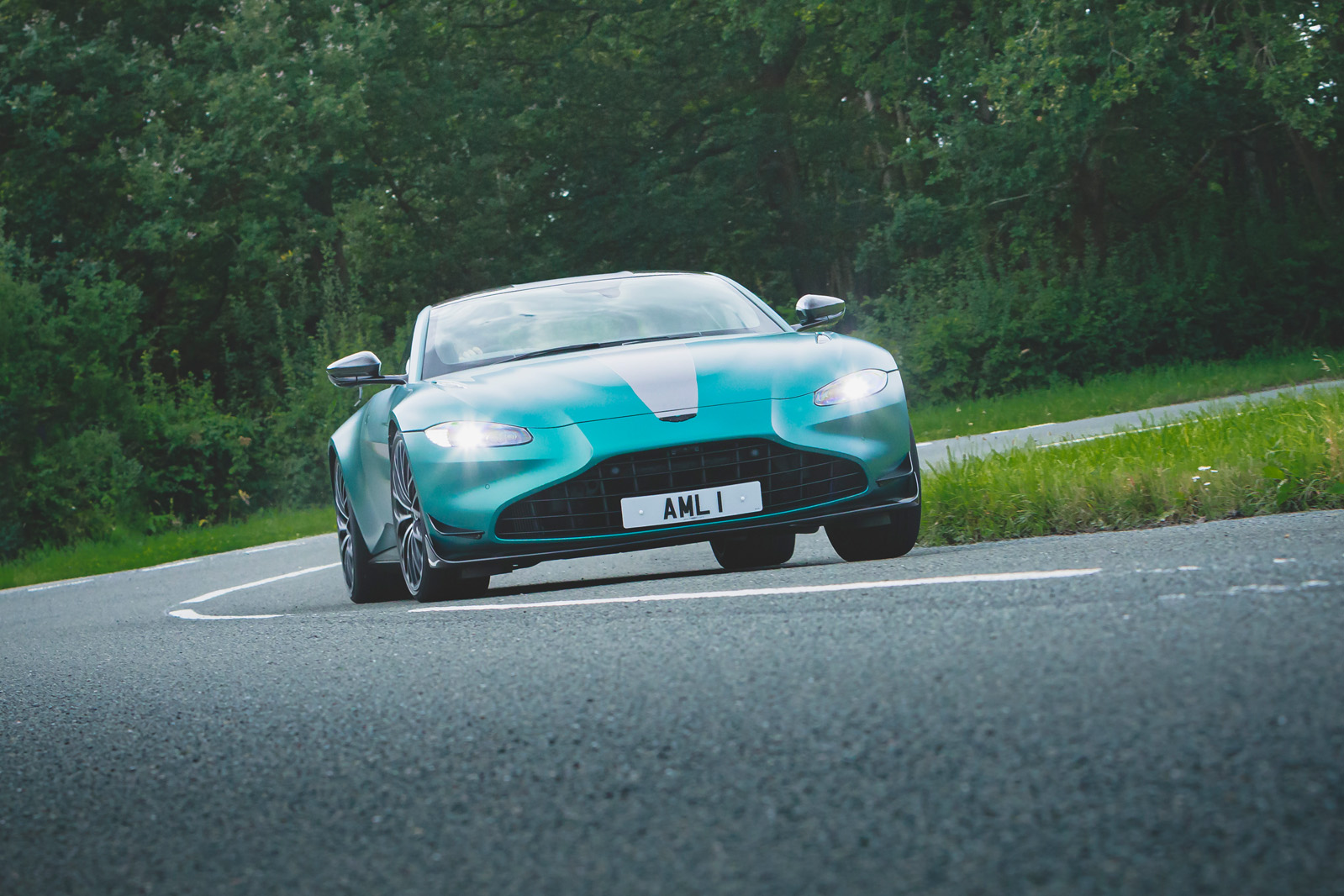 27 Aston Martin Vantage F1 2021 RT cornering front