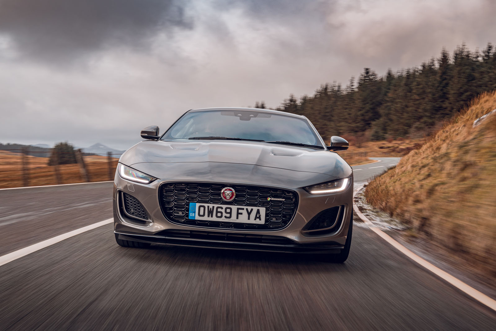 Jaguar F-Type 2020 road test review - on the road front