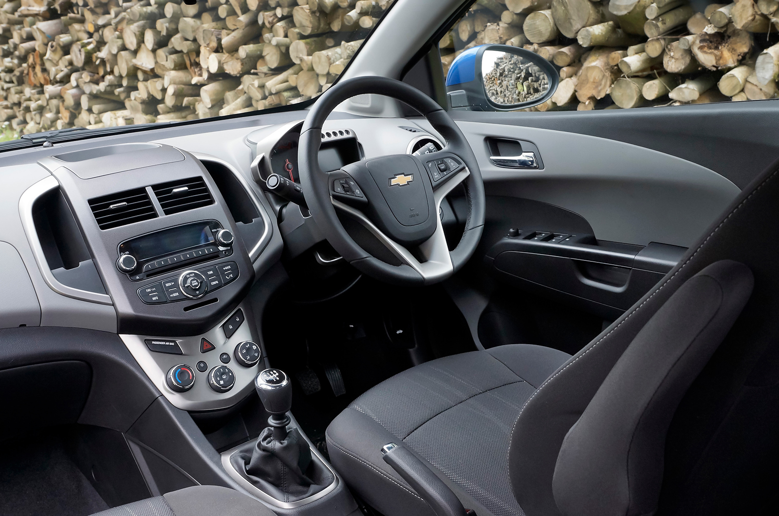 Chevrolet Aveo interior