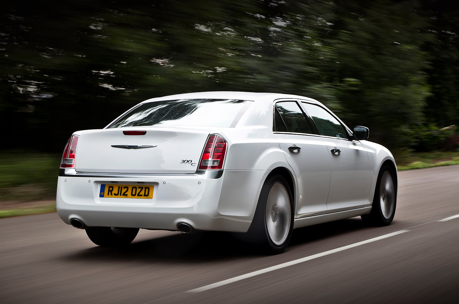 The torquey Chrysler 300C saloon