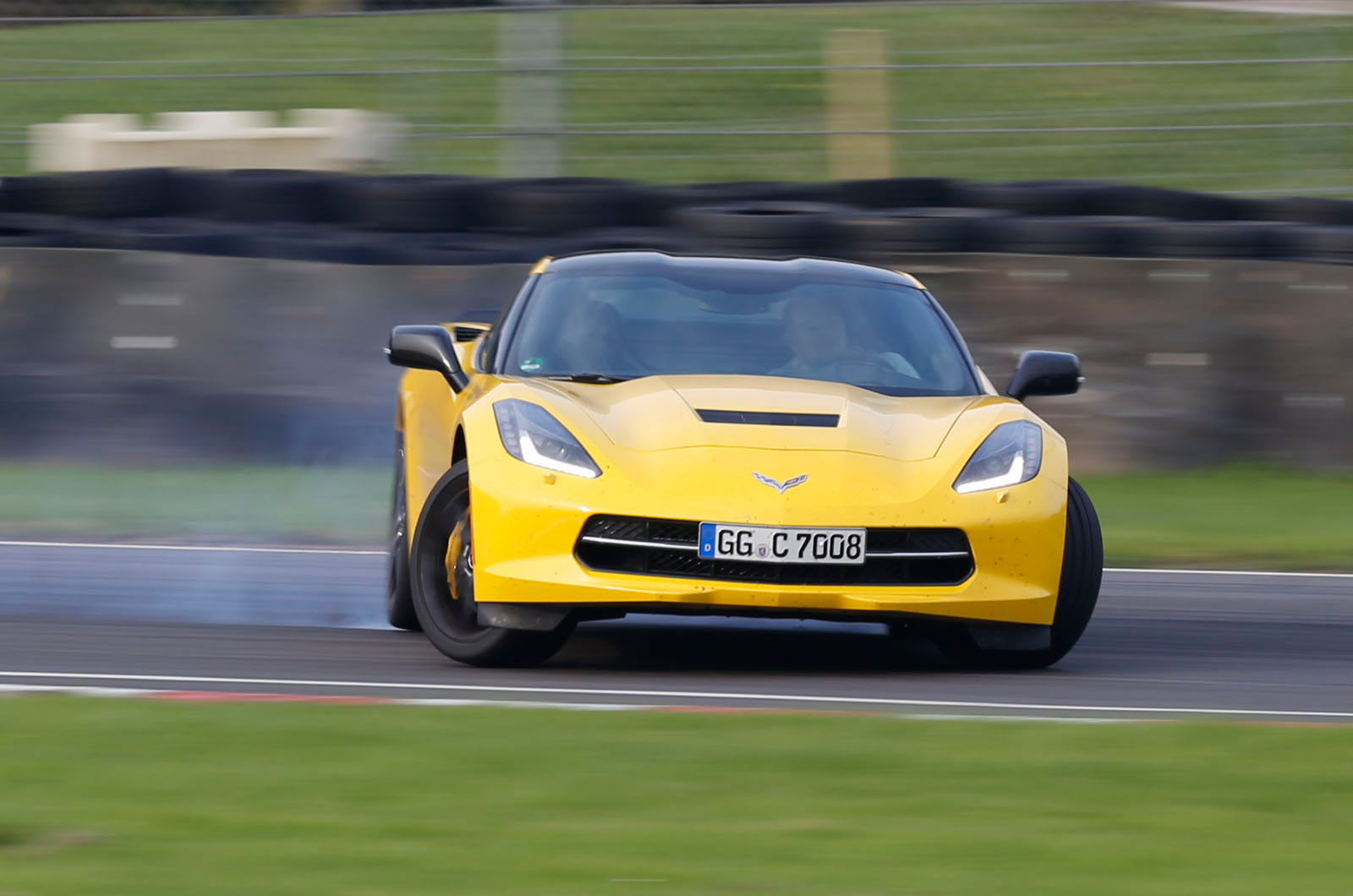 Corvette C7 Stingray hard cornering