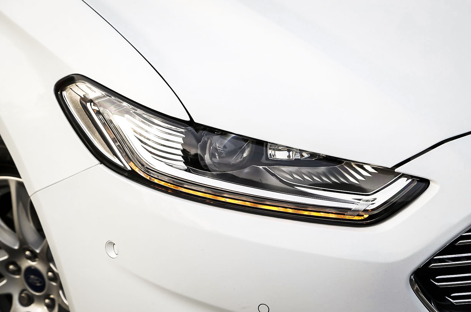 Ford Mondeo dynamic LEDs