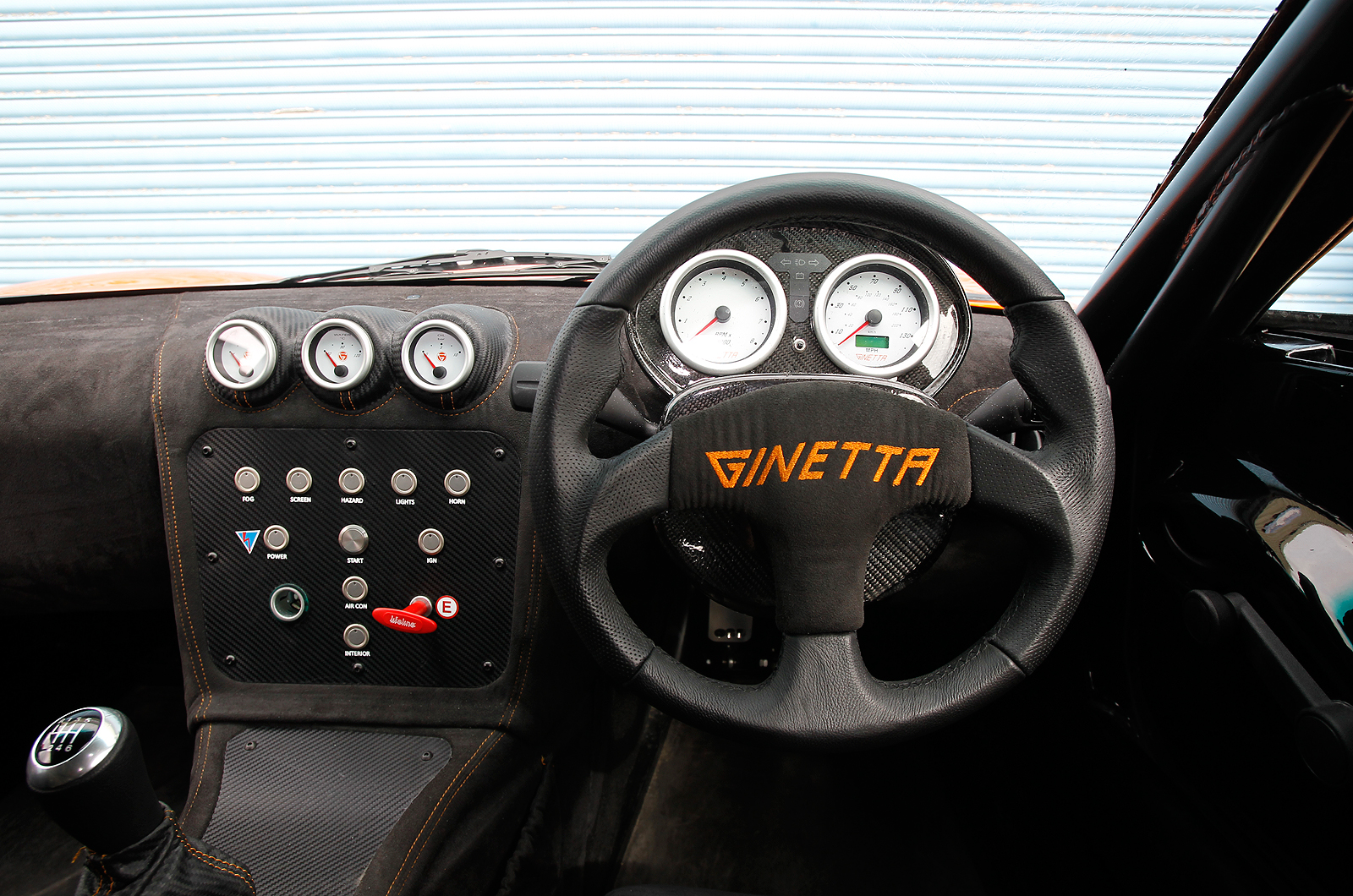 Ginetta G40 dashboard