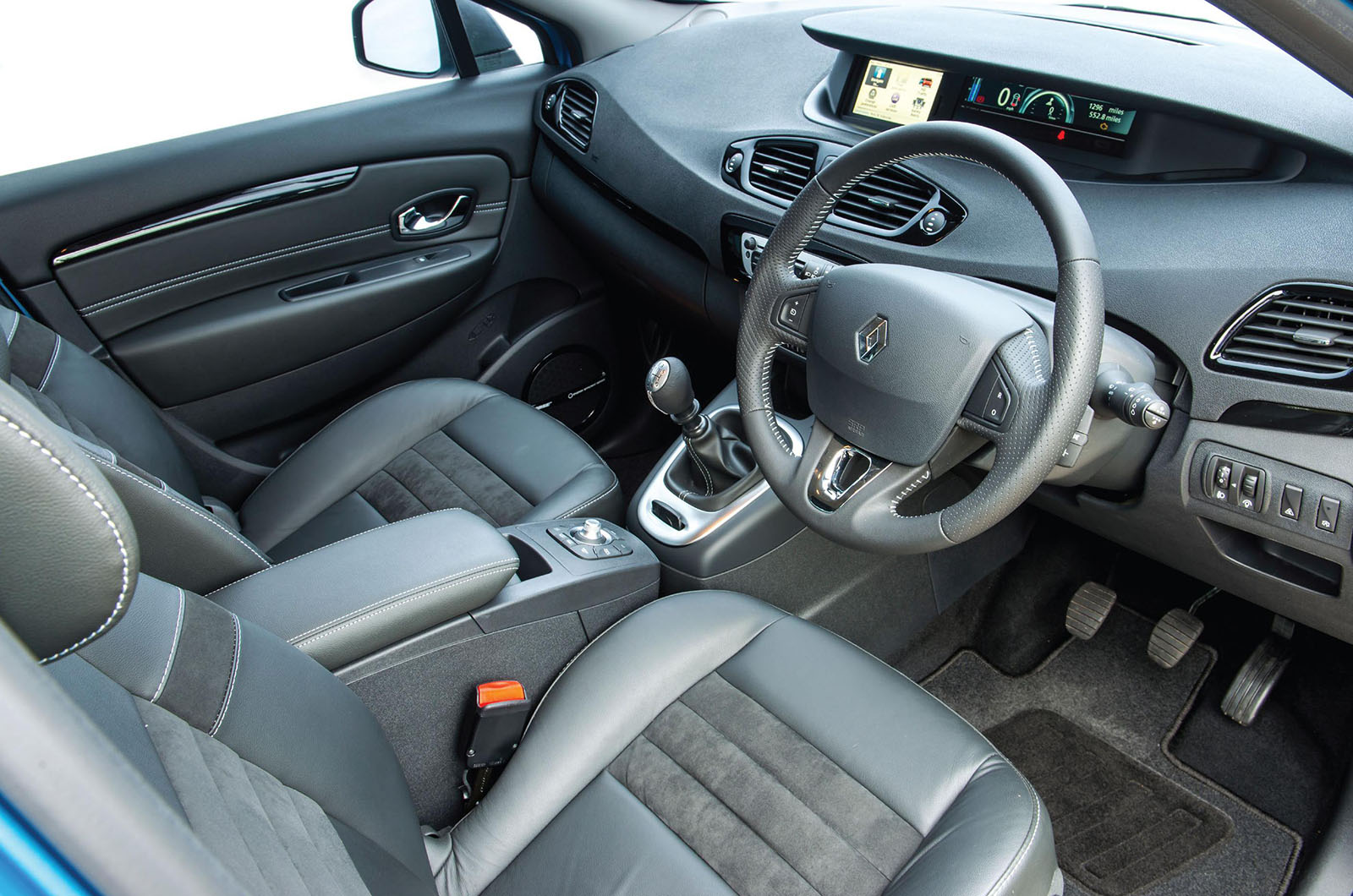 Renault Grand Scenic interior