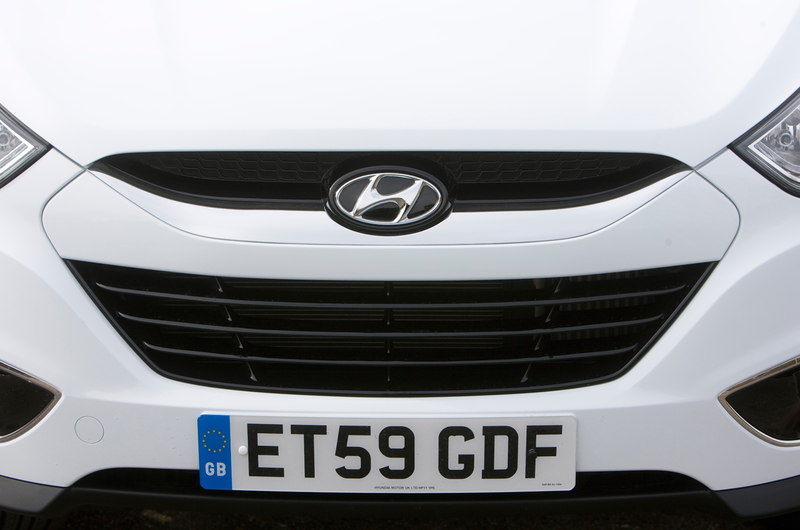 Hyundai ix35 front grille