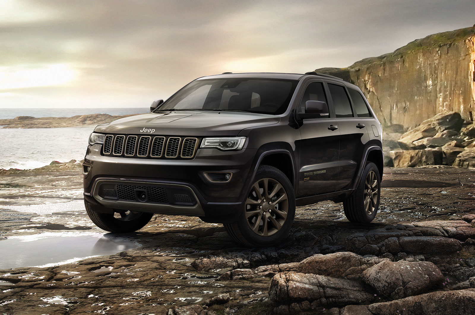 160224 Jeep cherokee 75th anniversary 02