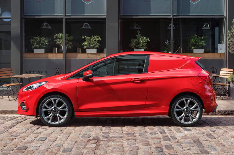 2018 Ford fiesta van 03