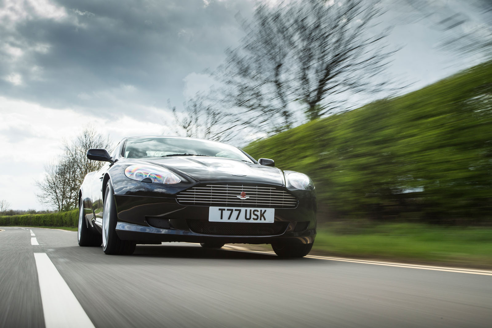 Aston martin roadtrip ac 530 0