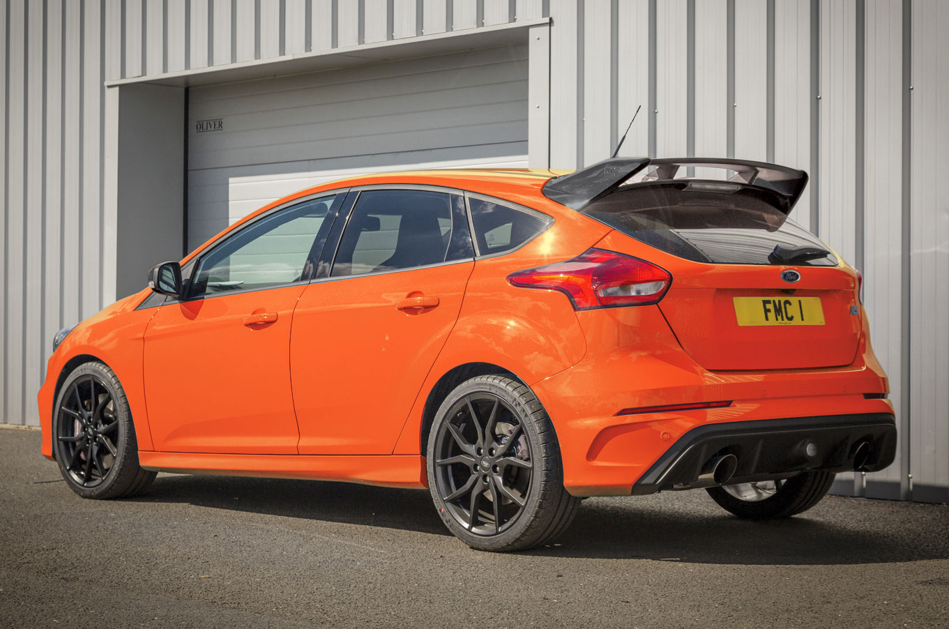 Based on rs edition with unique deep orange exterior body colour 0