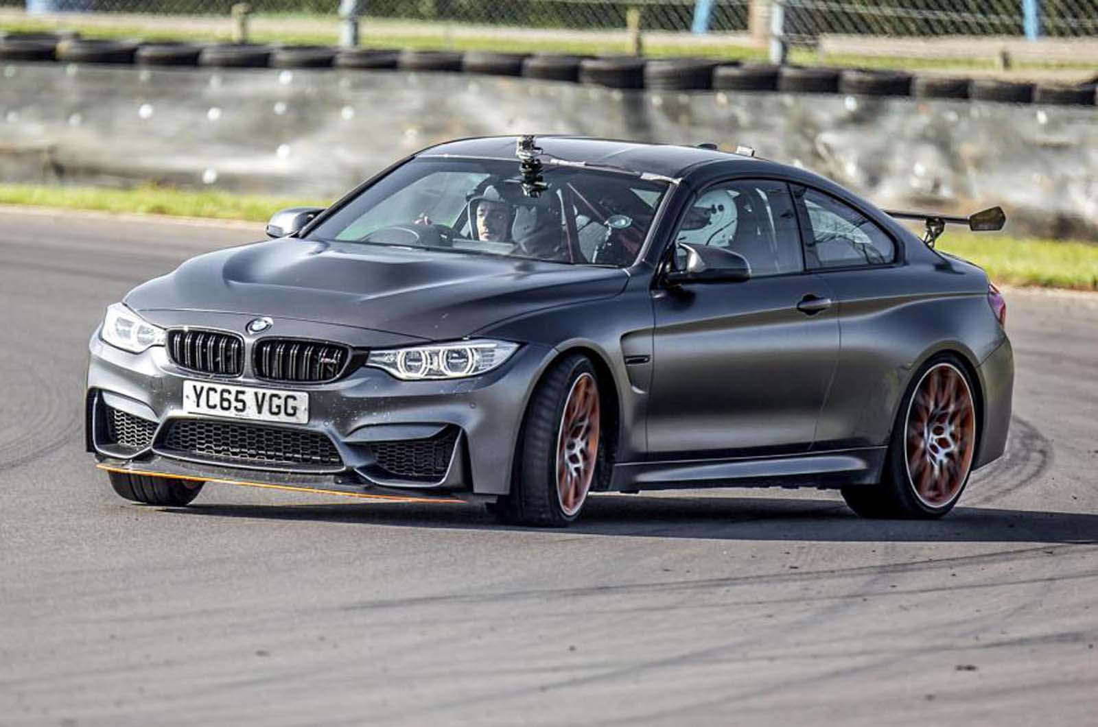 Bmw m4 gts uk 041 0