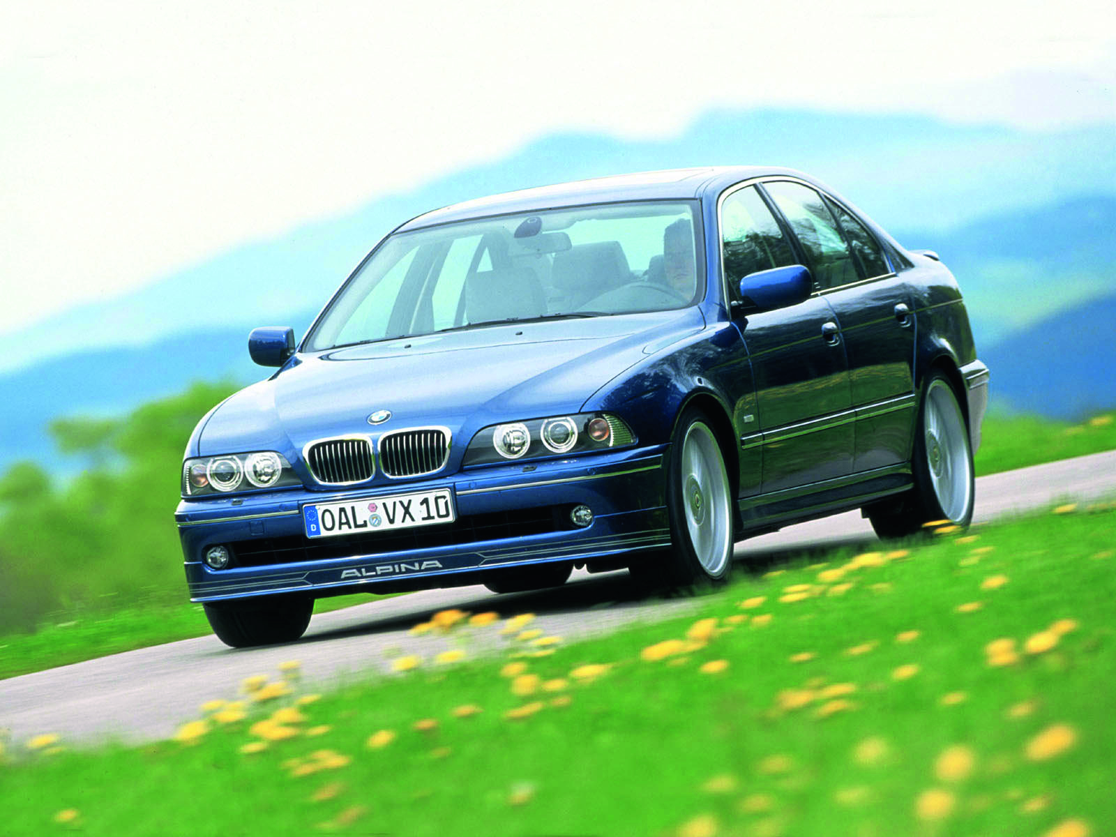 E39
