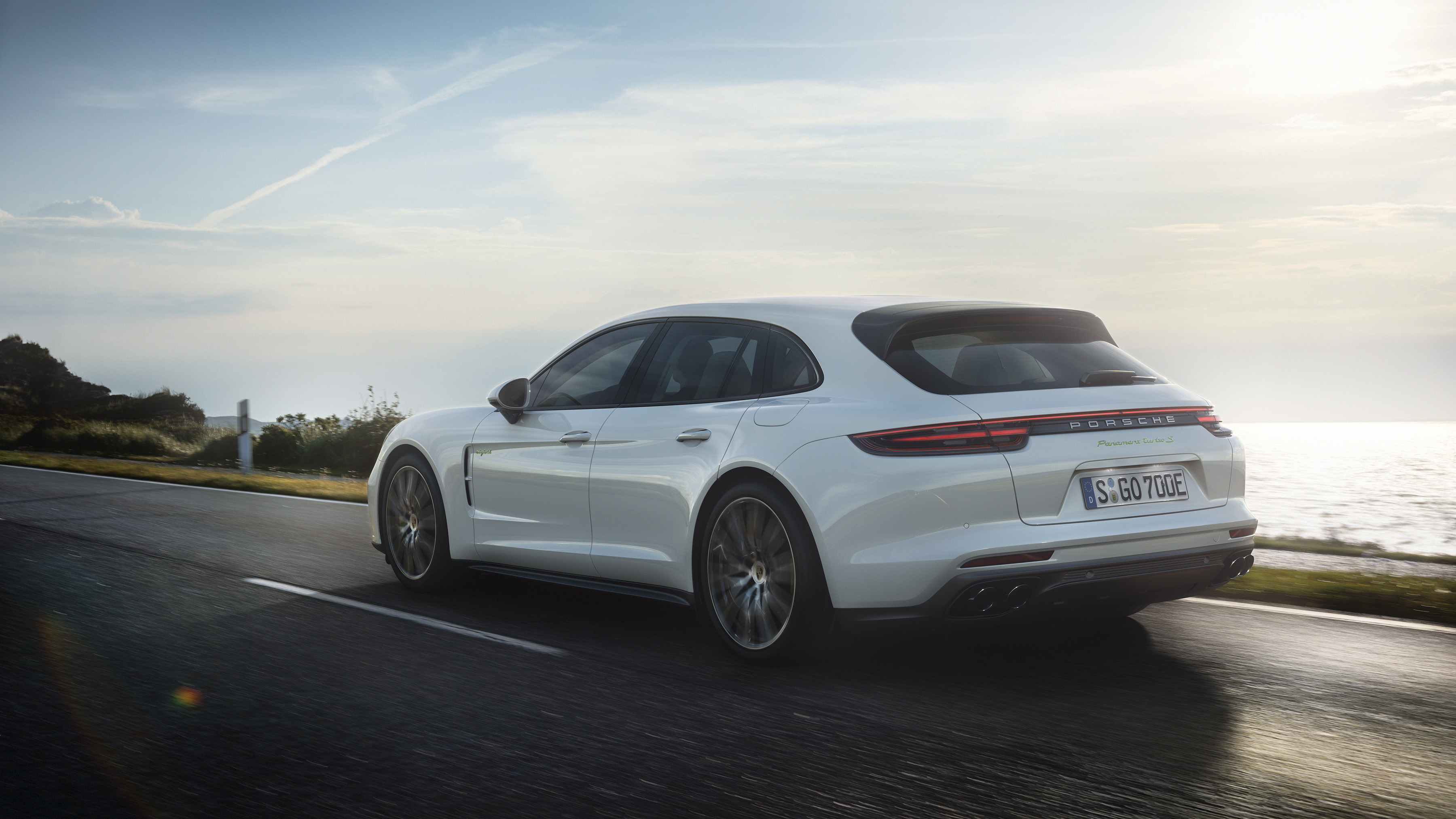 Embargo 00 01 cest 26 septembe 2017 panamera turbo s e hybrid sport turismo i