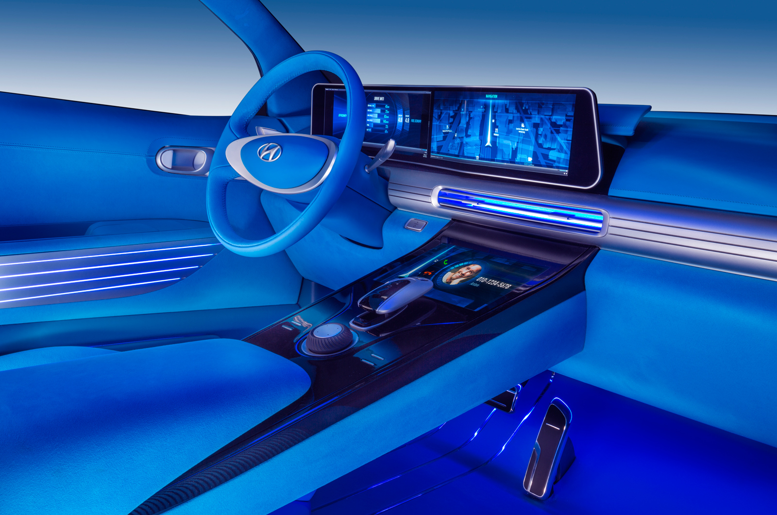Fe fuel cell concept interior 4