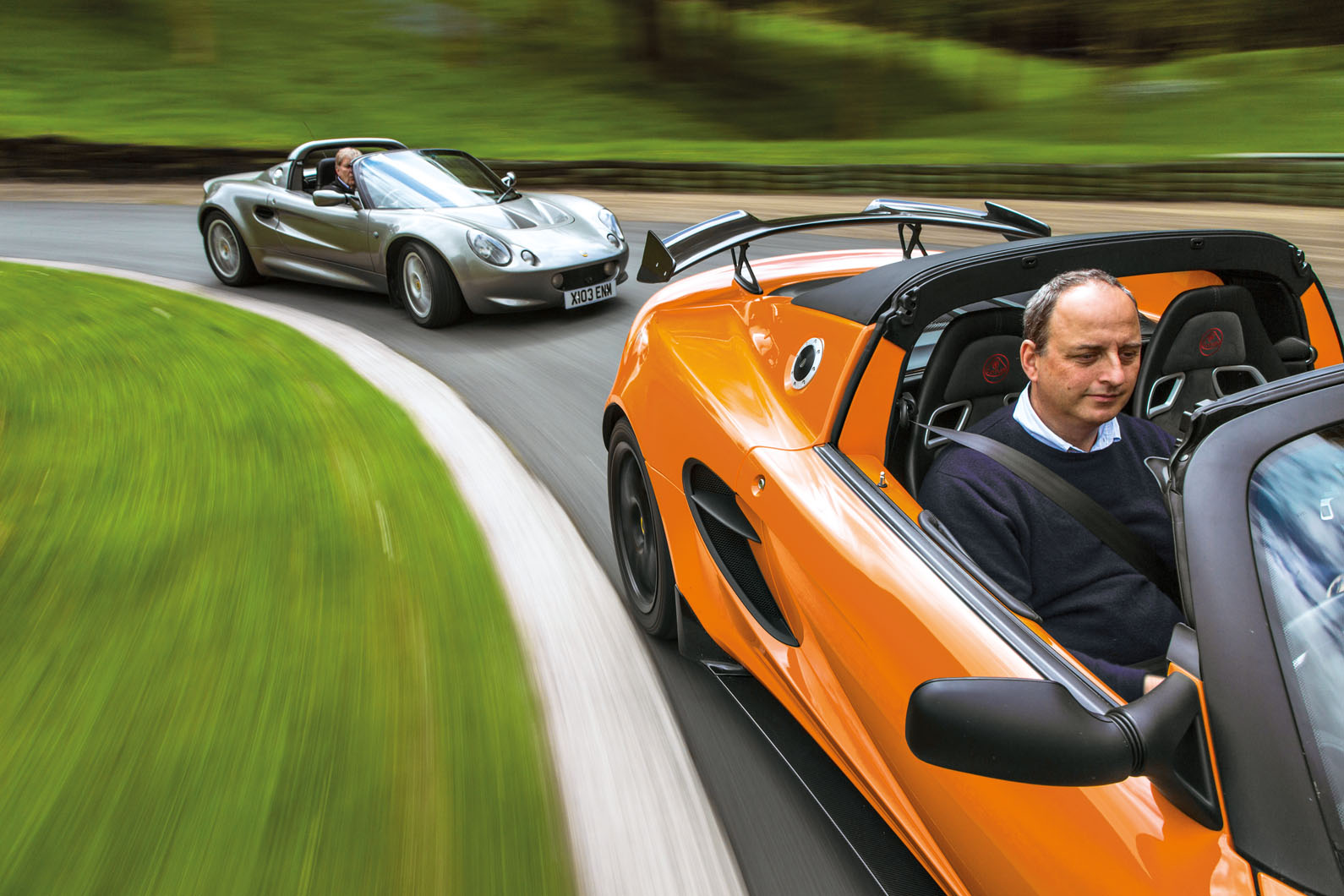 Lotus v lotus 2016 091 0