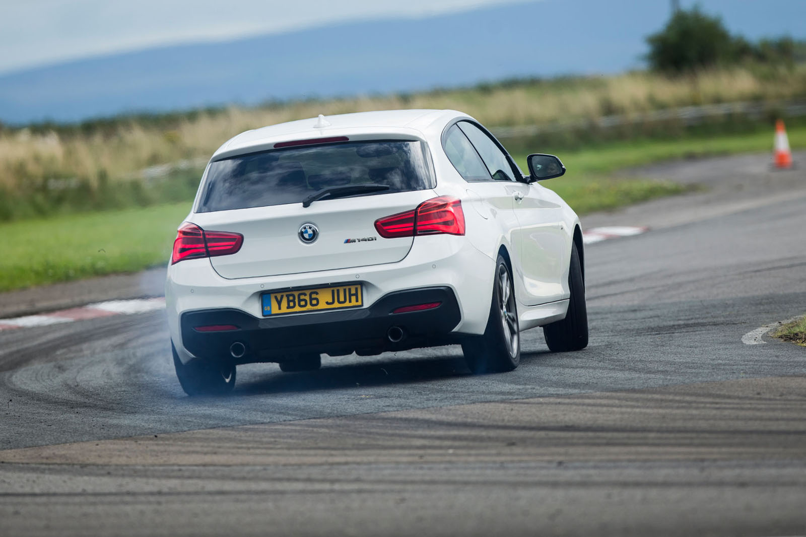 M140 vs civic 0555 0