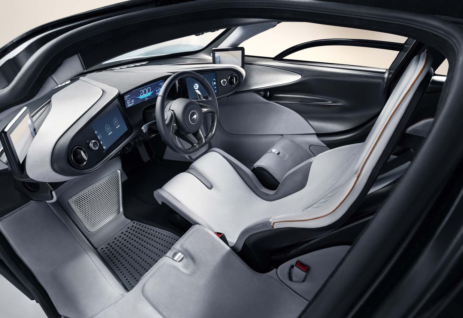 Mclaren speedtail 10