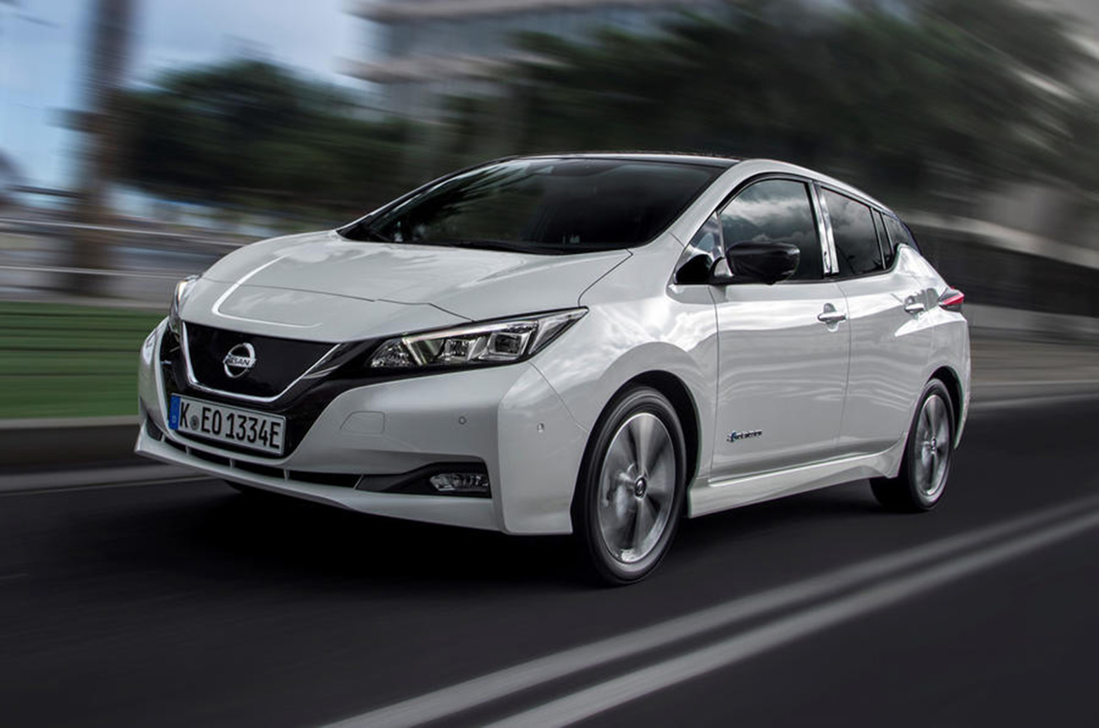 Nissan leaf 1