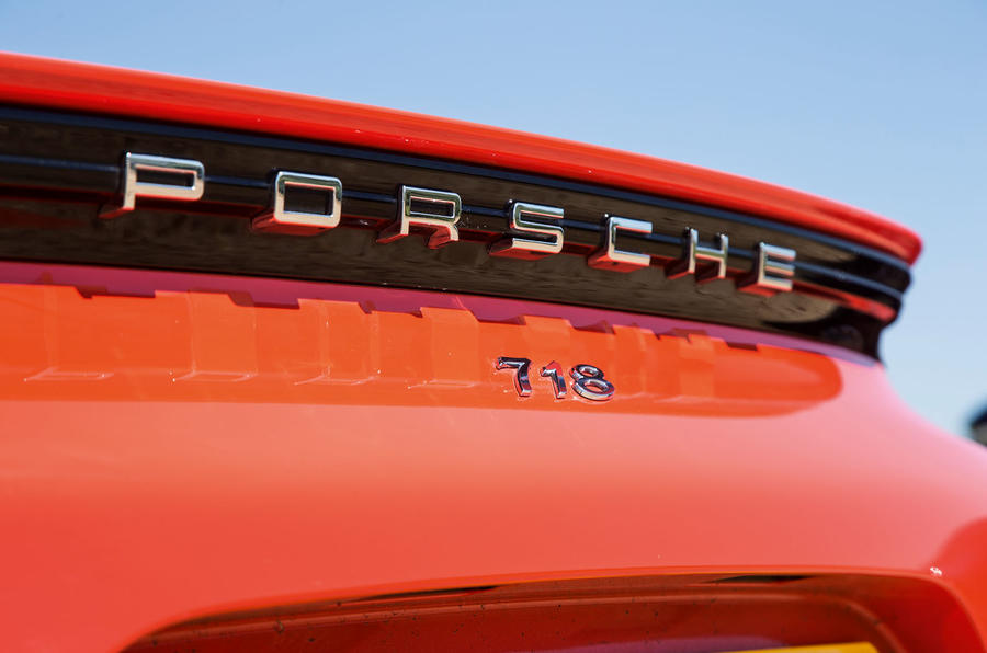 Porsche 718 cayman rear badging 0