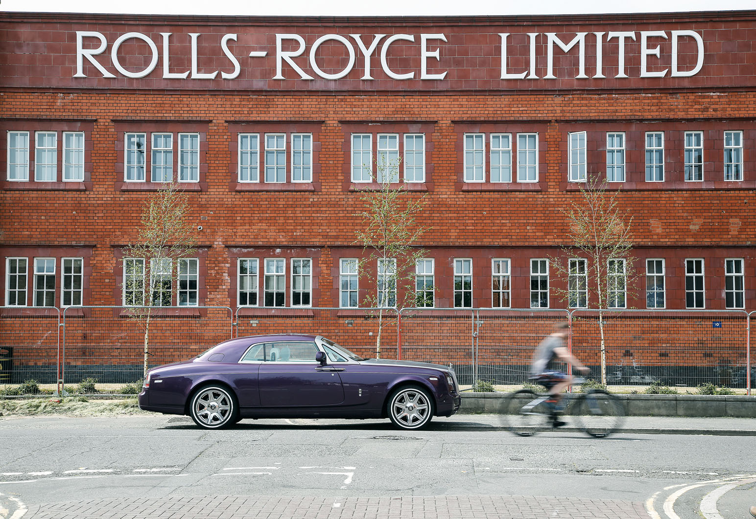 Rolls phantom drive 322