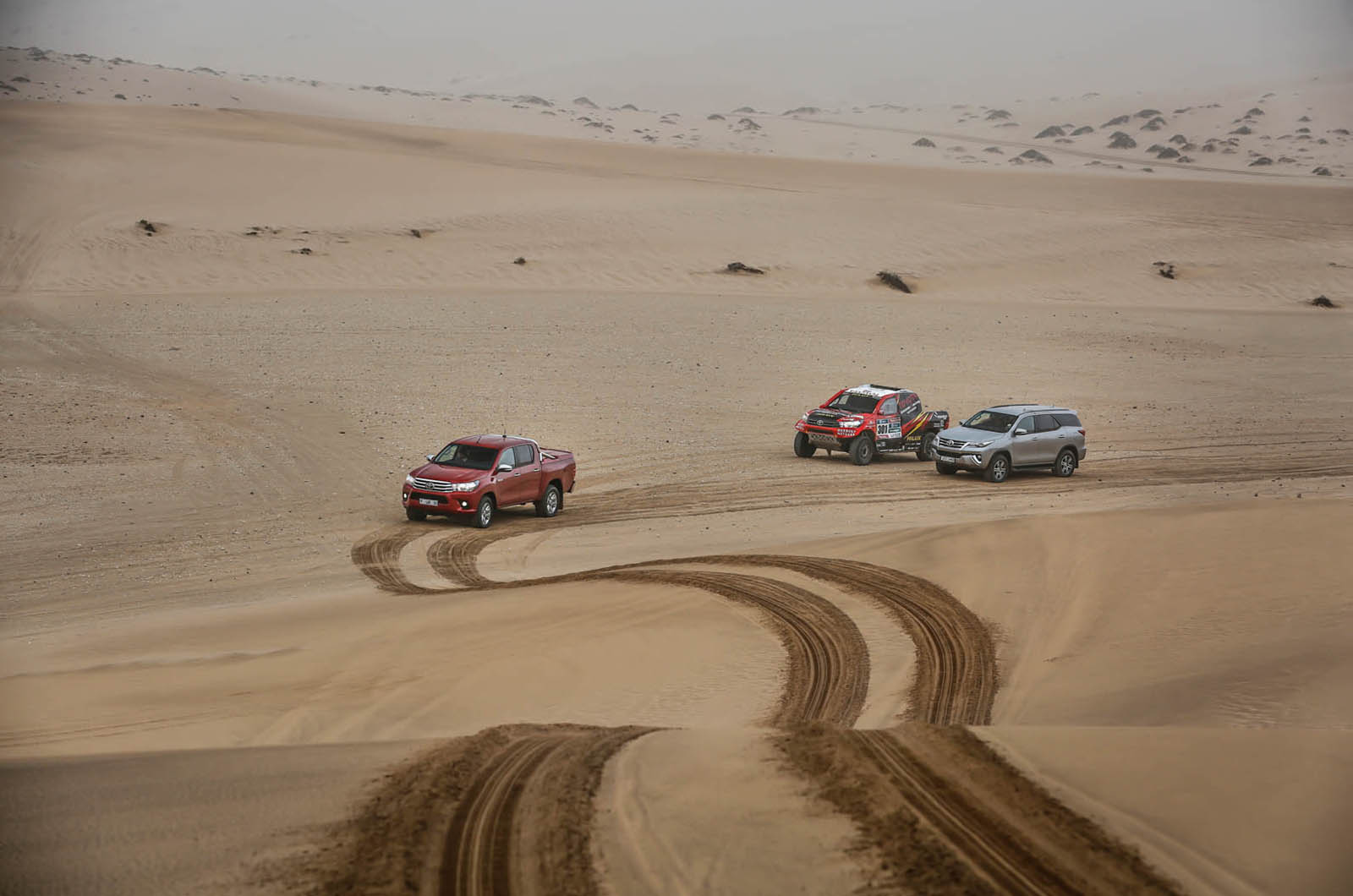 Toyota hilux web drive 951