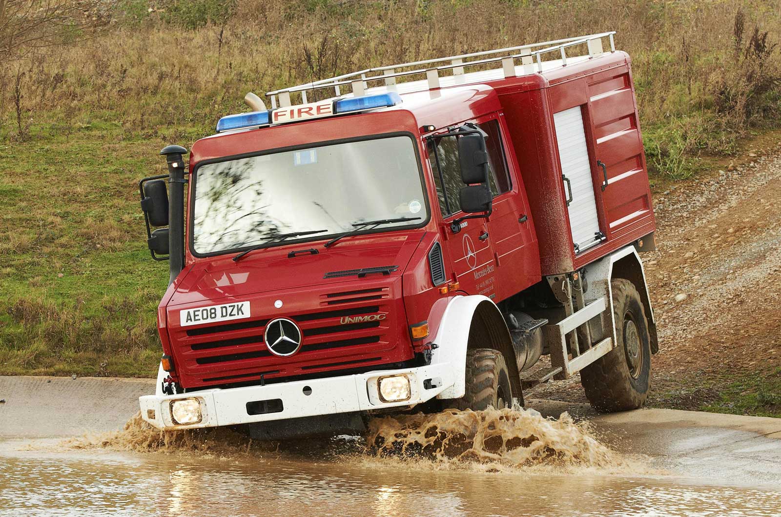 Unimog fire engine water
