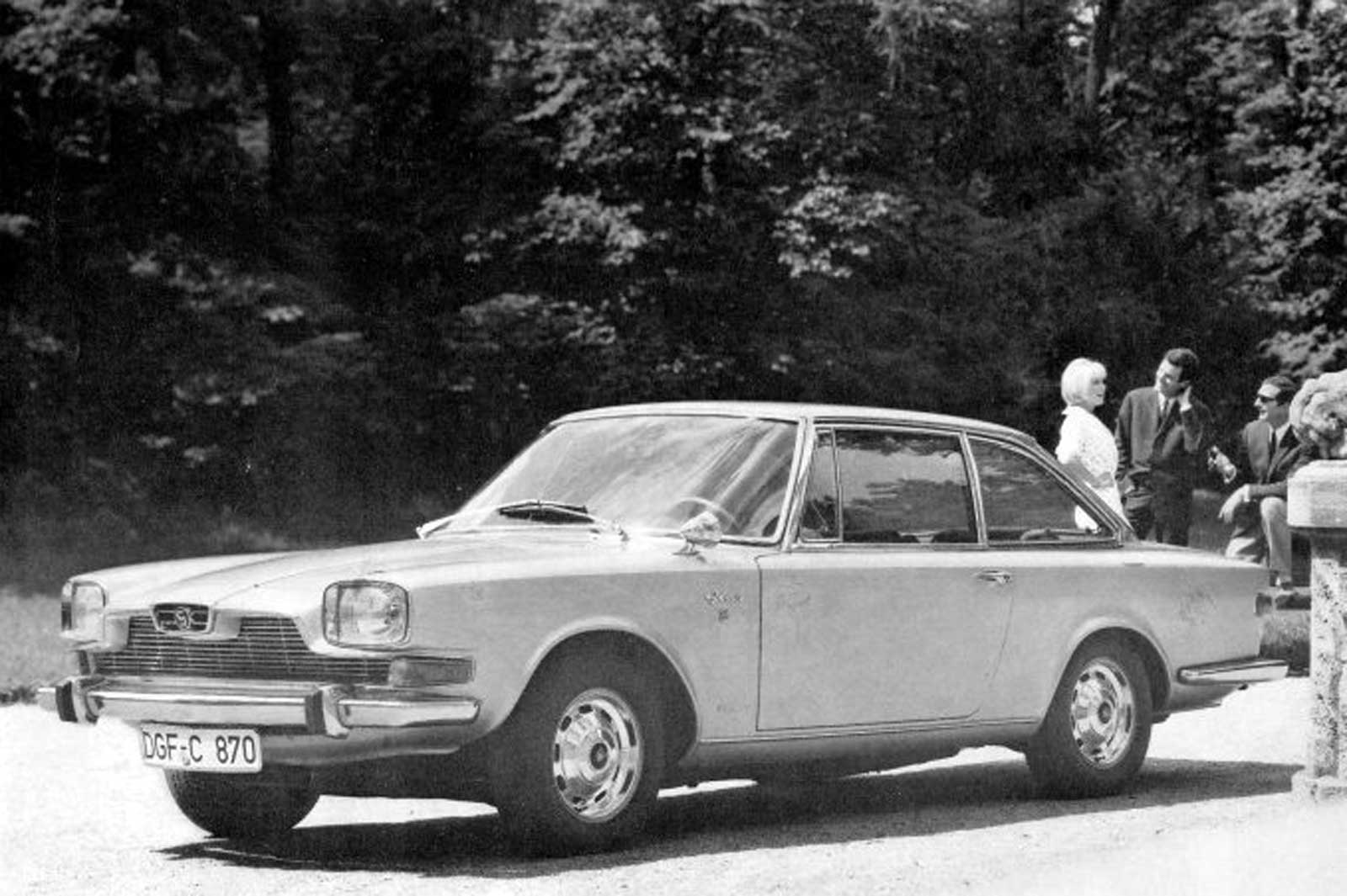 V8