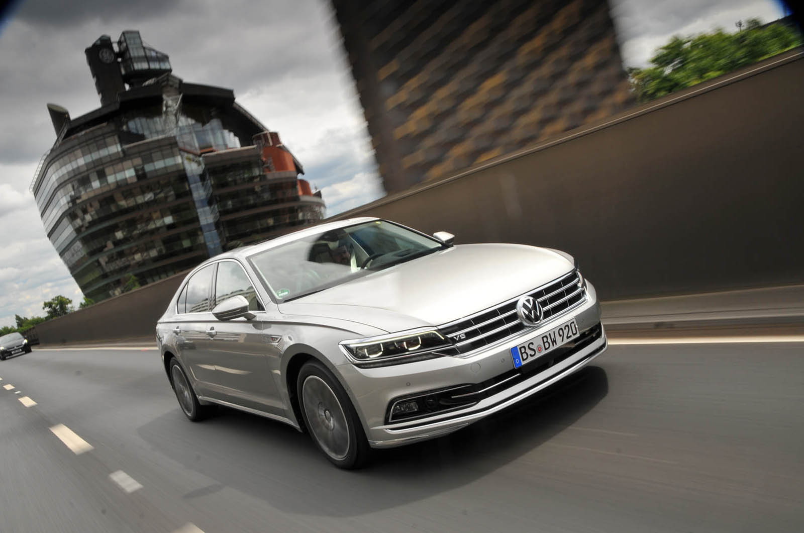 Vw phideon web 532