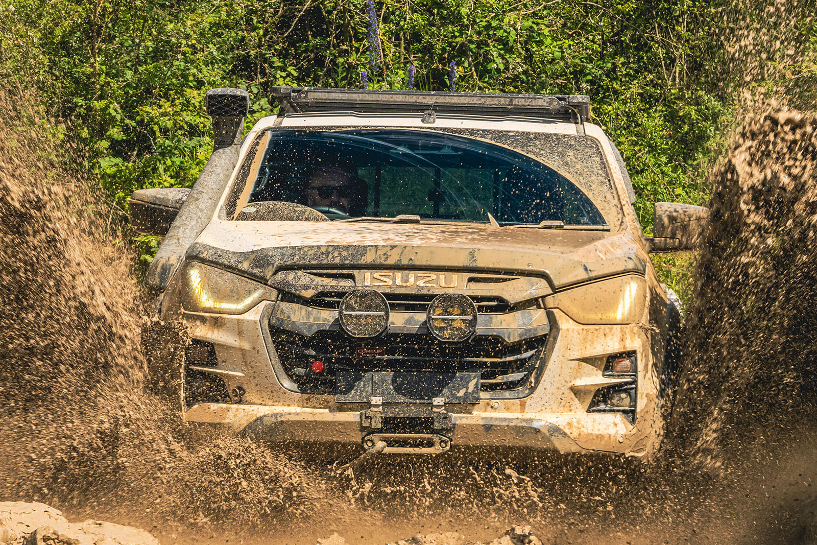 Isuzu D Max Mudmaster front wading