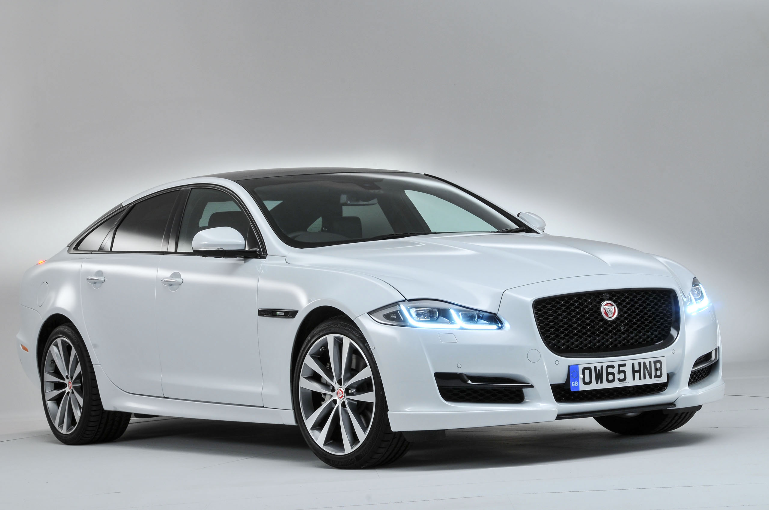 4.5 star Jaguar XJ