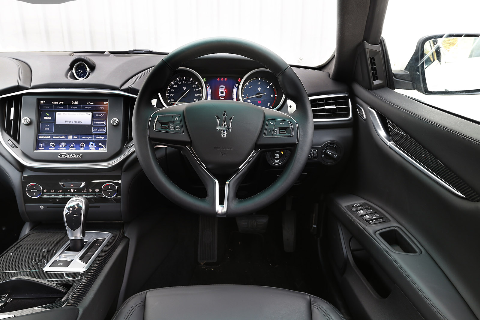 Maserati Ghibli dashboard