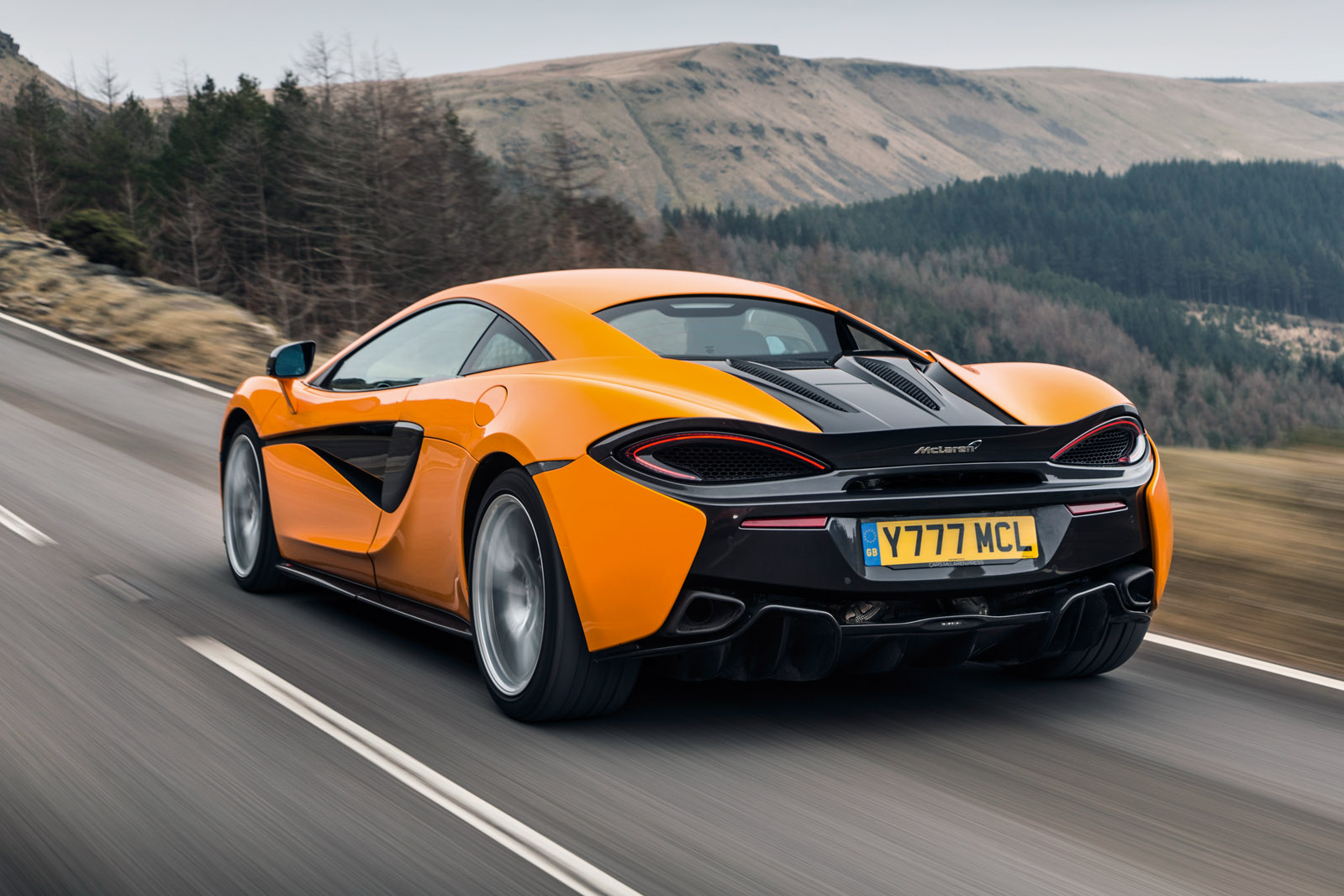 McLaren 570S rear