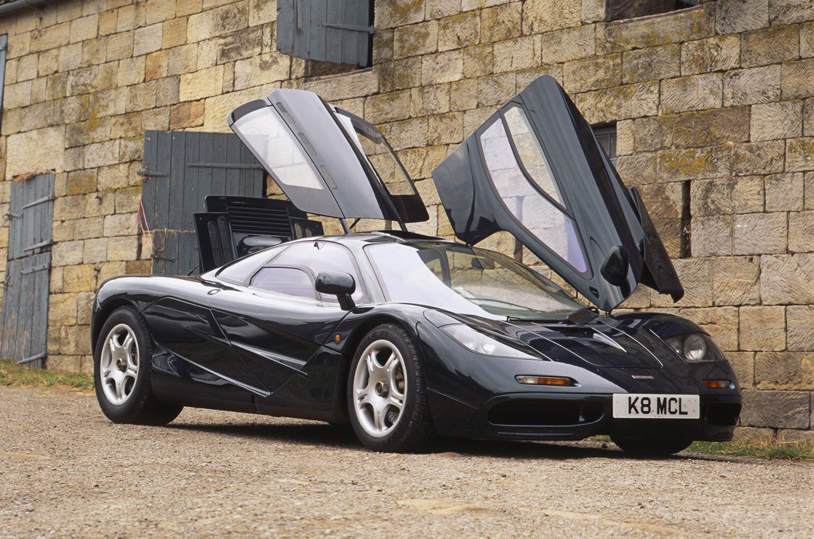 McLaren F1 dihedral doors