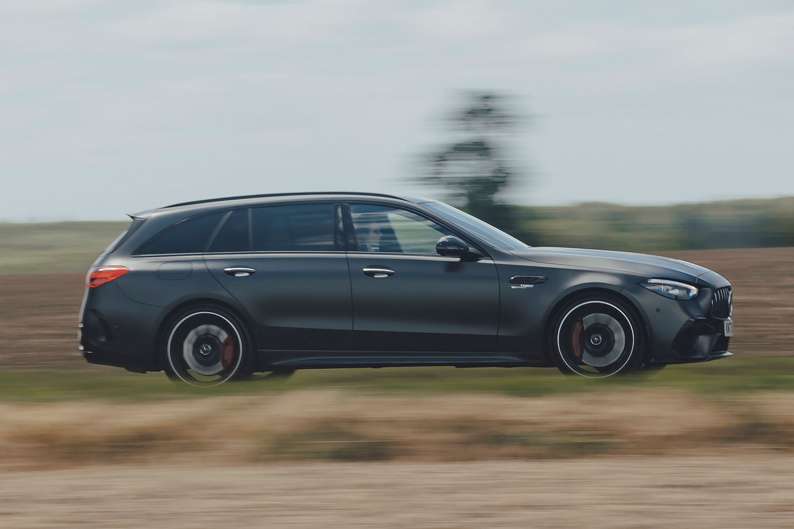 mercedes amg c63s review 2024 02 side panning