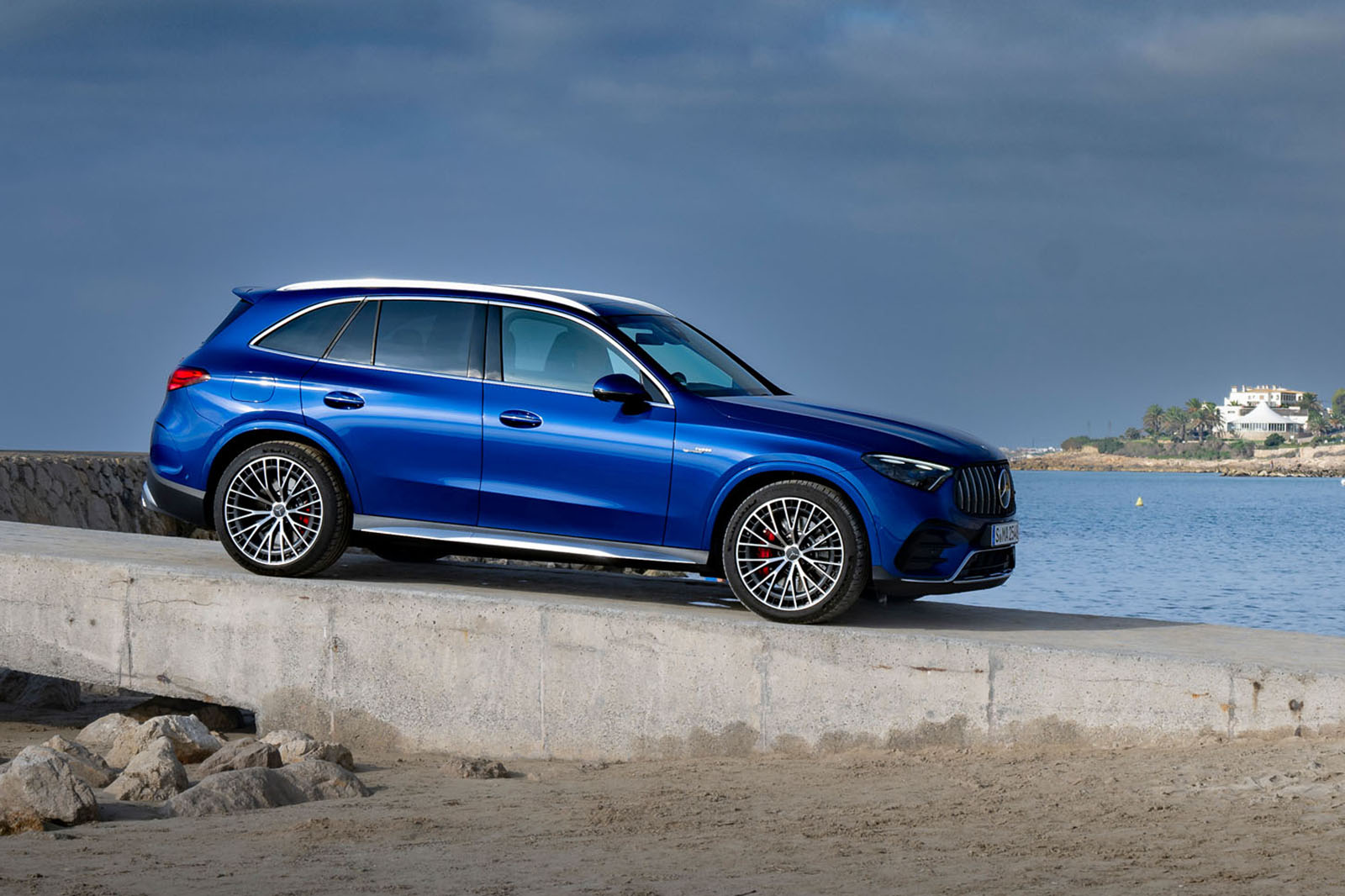 mercedes amg glc63 s review 2023 025 static frton