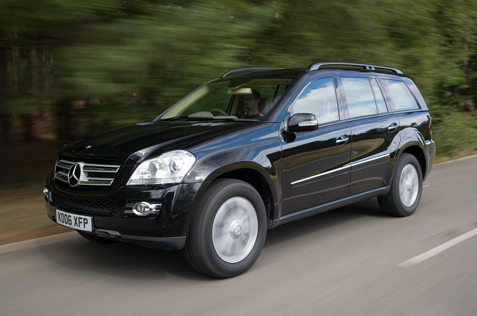 4 star Mercedes-Benz GL