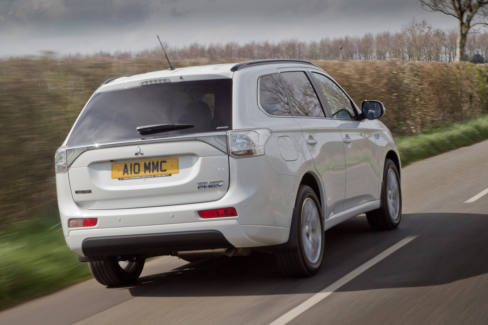 Mitsubishi Outlander PHEV rear quarter