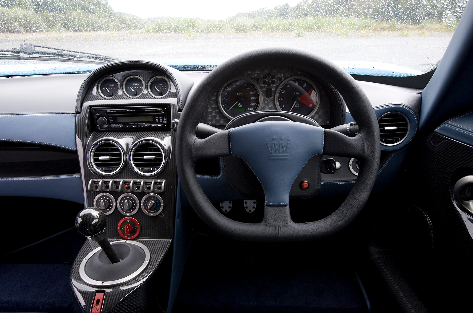 Noble M600 dashboard