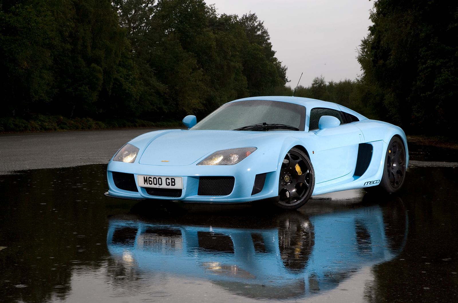 4.5 star Noble M600