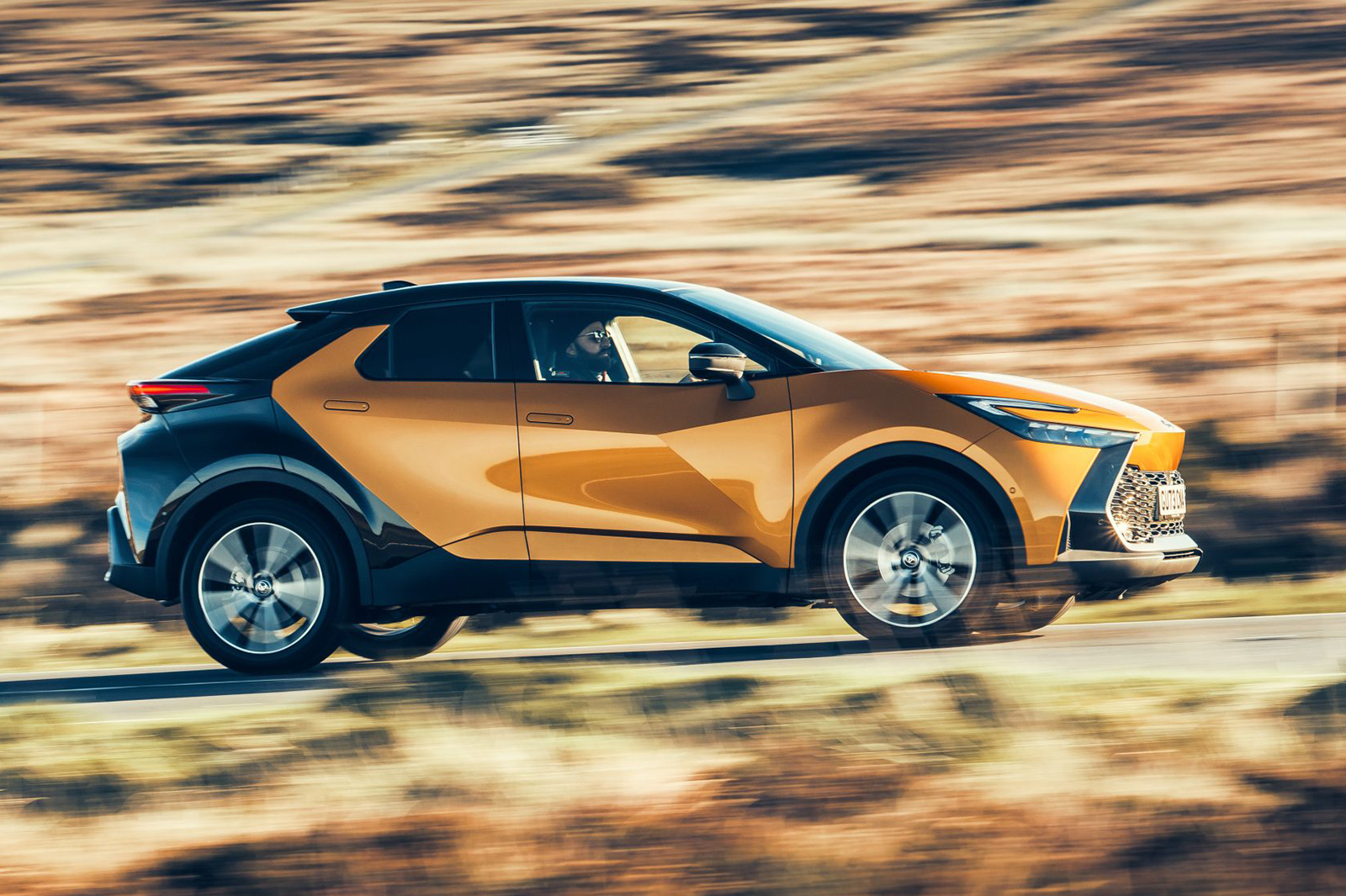 https://autocar-prod.codeenigma.net/Toyota%20C-HR%20best%20hybrid%20cars