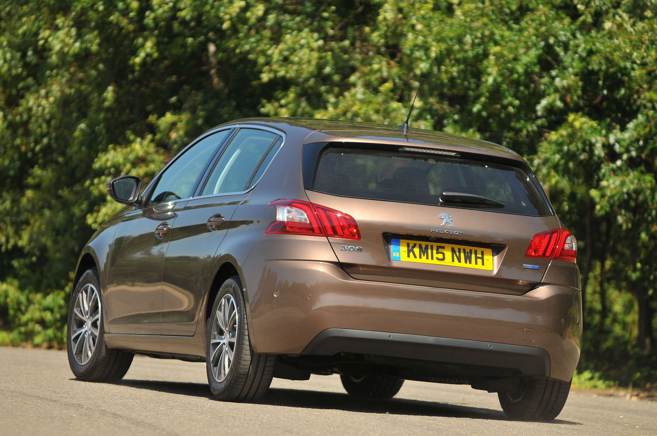 Peugeot 308 rear