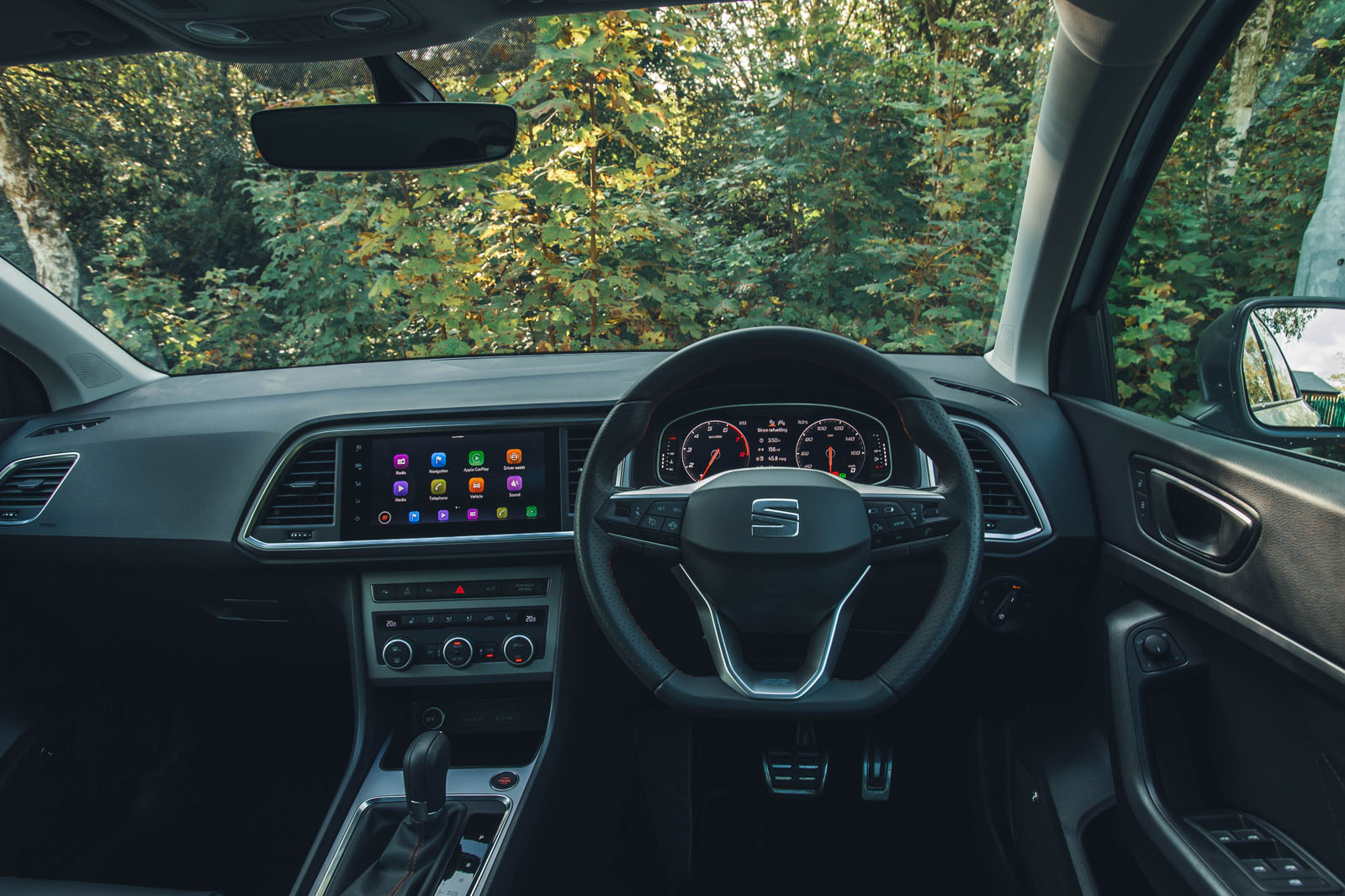 seat ateca review 2023 010 dash